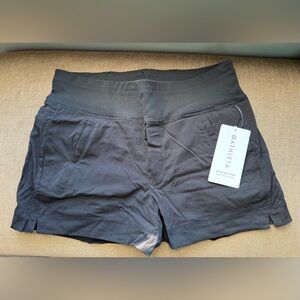 Athleta Trekkie North Shorts